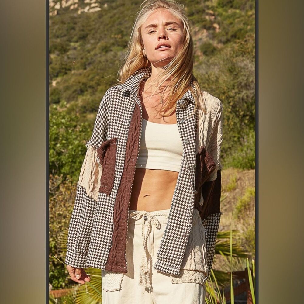 POL Boutique Designed in long sleeve roomy fit shacket in textured woven - Picture 2 of 7